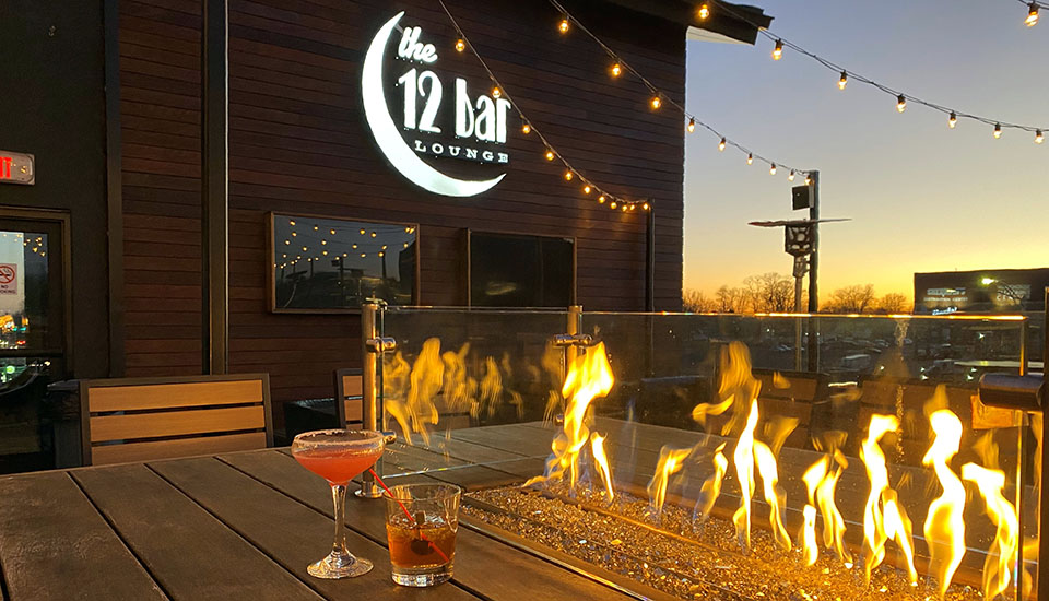 12 Bar Lounge